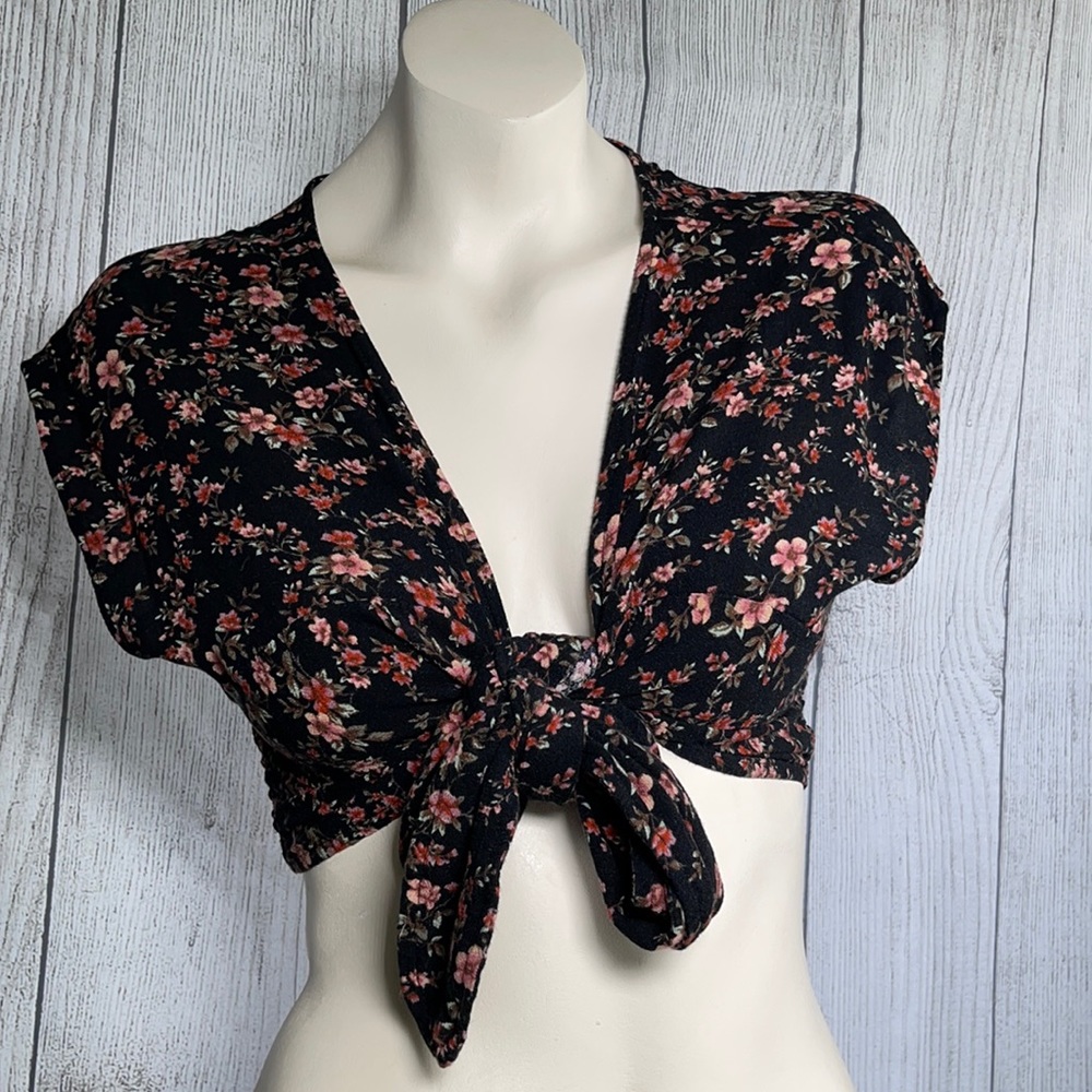Floral crop top